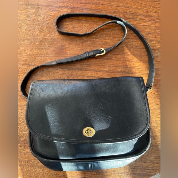 Coach Handbags - Coach Cross Body City bag